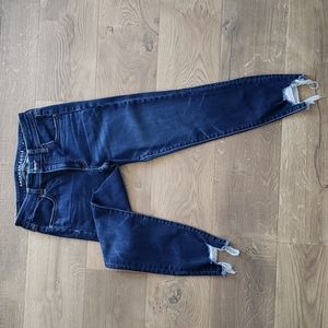 American Eagle High Rise Jennings Crop
